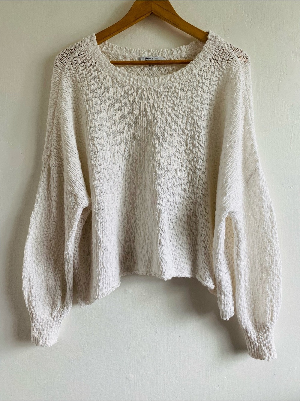 O’Neill Seaport Textured Dotted Slouchy Sweater Size M beachy - Picture 4 of 9